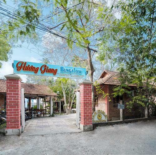 Hotel Huong Giang Bungalow