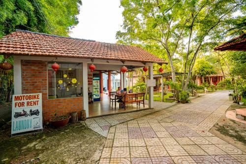 Hotel Huong Giang Bungalow