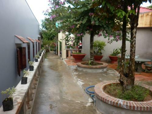 Hostal The Palm Tree Guesthouse