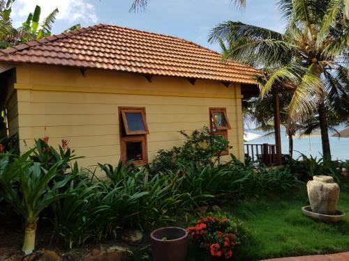 Hotel Free Beach Resort
