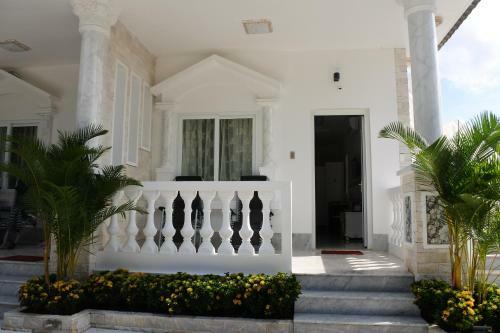 Hotel Godiva Villa Phu Quoc