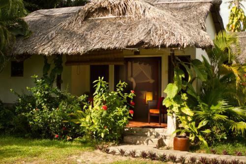 Hotel Mai House Resort