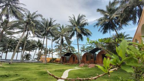Hotel Vida Loca Sunset Beach Resort