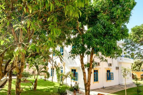 Hotel Vida Loca Sunset Beach Resort