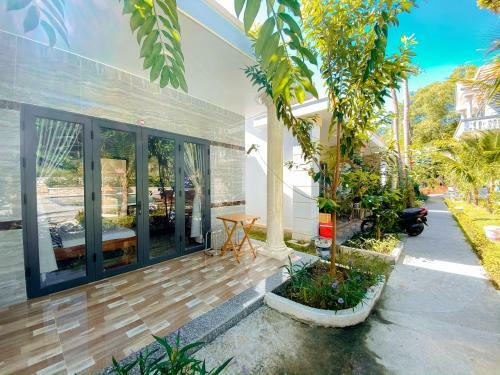 Hotel Phu My Hung Bungalow