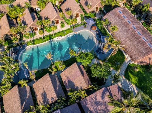 Hotel M Village