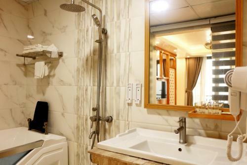 Thanh B�nh Gold Hotel