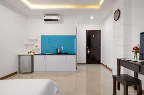 Phuong Dong Hotel And Apartment