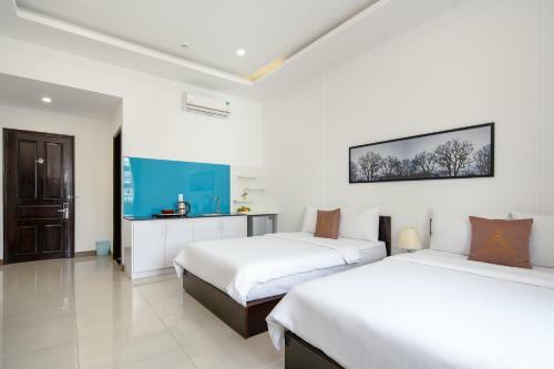 Phuong Dong Hotel And Apartment