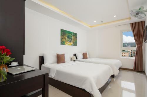 Phuong Dong Hotel And Apartment