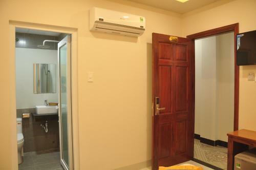Nh�n Anh Hotel