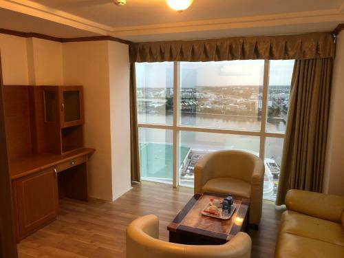 Sea Light Hotel