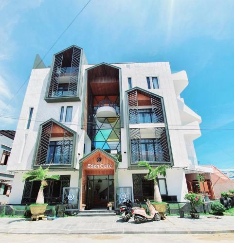 Eden Home&cafe
