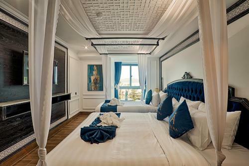 Athena Hotel Quy Nh?n