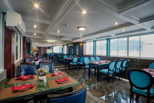 Athena Hotel Quy Nh?n