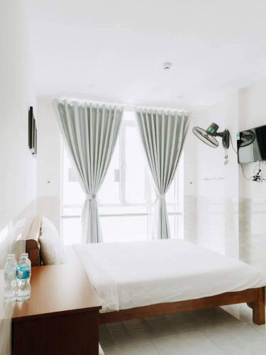 Hotel Kh�ch S?n Ho�ng Lan