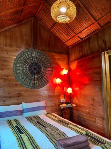 Muong Hoa River View Homestay