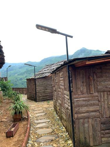 Muong Hoa River View Homestay