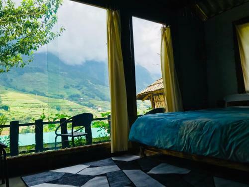Hotel C?mlam Eco House