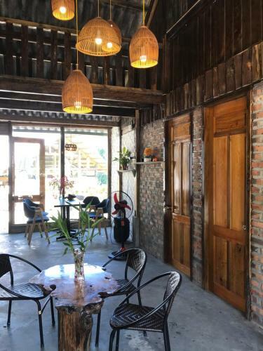 Hotel C?mlam Eco House