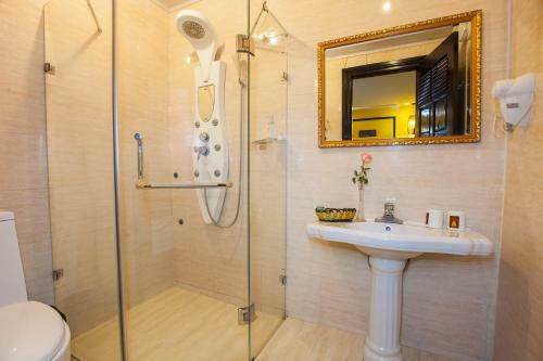 Sapa Topaz Hotel & Spa