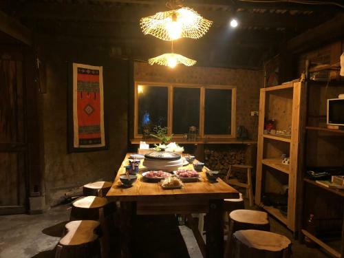 Indi House