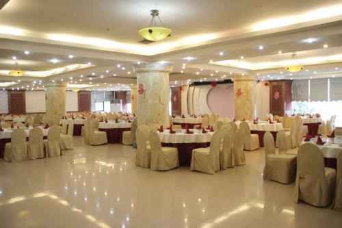 Hotel Kh�ch S?n Sao Mai
