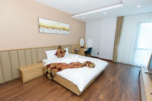 Queen Hotel Ho�ng Gia
