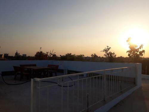 Hotel C�ng Ty Tnhh Kh�ch S?n L� Phan
