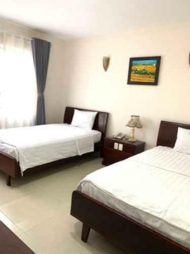 Phong Lan 2 Hotel