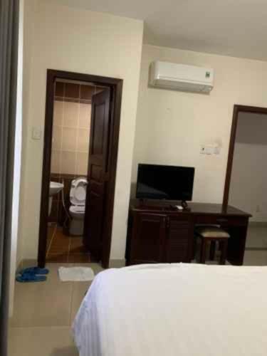 Phong Lan 2 Hotel