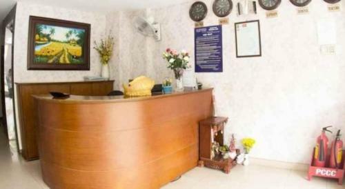 Phong Lan 2 Hotel