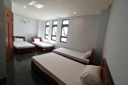 Ayaru Hotel