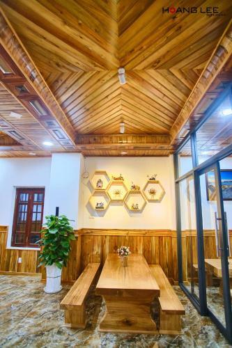 Hotel Kh�ch S?n Ngh?a Lam Tr�