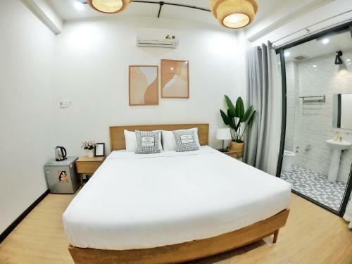 Hotel Daisy House