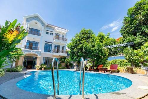 Tr?n Duy Luxury Pool Villa C6