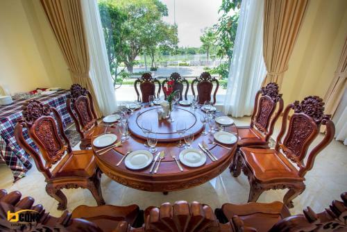 Bcons Hotel Binh Duong
