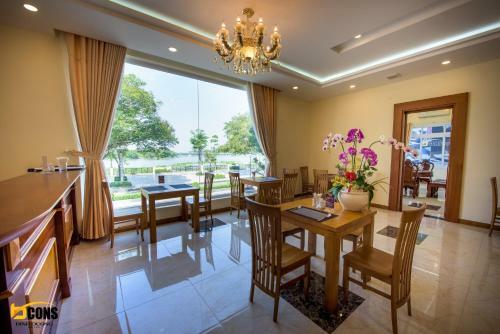 Bcons Hotel Binh Duong