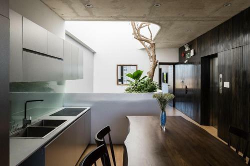 The Avis Apartments - Greathouse
