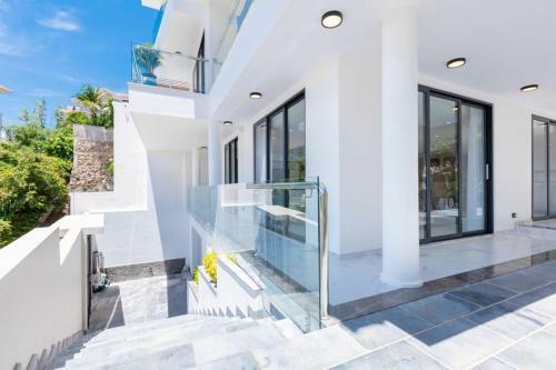 Tr?n Duy Luxury Villa 3 - Private Rooftop Pool