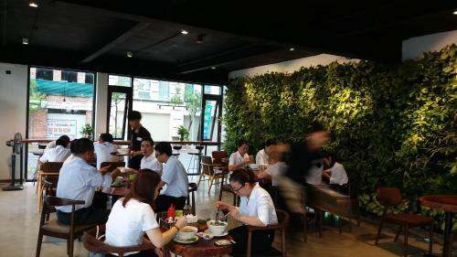 Apartamento Minh Qu�n Building