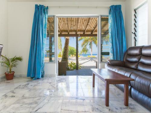 Hotel Return To Paradise Resort