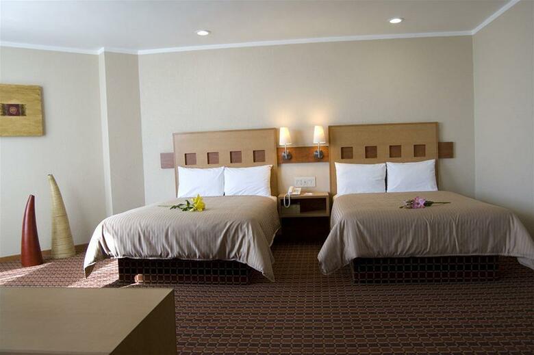 Hotel Mirabel