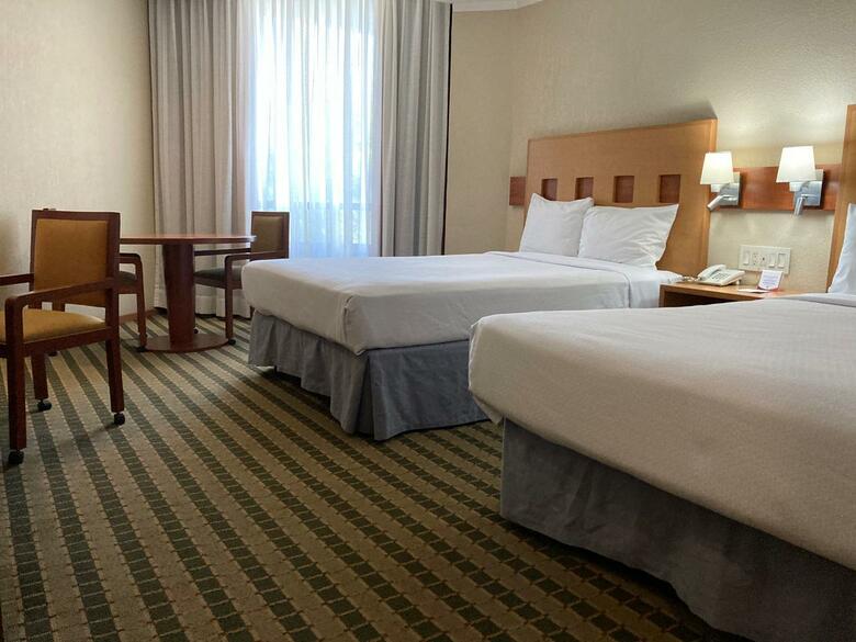 Hotel Mirabel