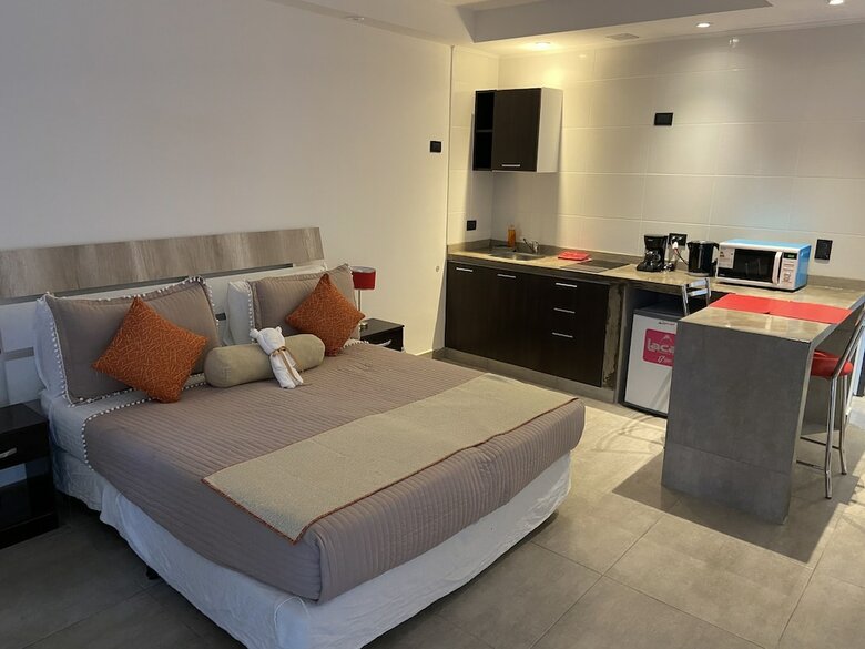 Ayres Village Apart