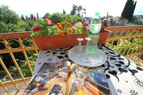 Hostal Nacharianoff Guest House