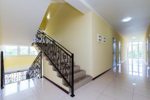 Sari Hotel