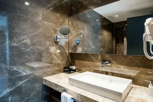 Hotel Seraphine Plaza