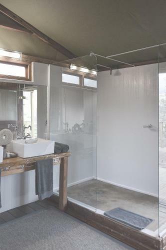 Barefoot Addo Elephant Lodge