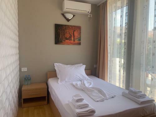 Dejavu Hotel 2